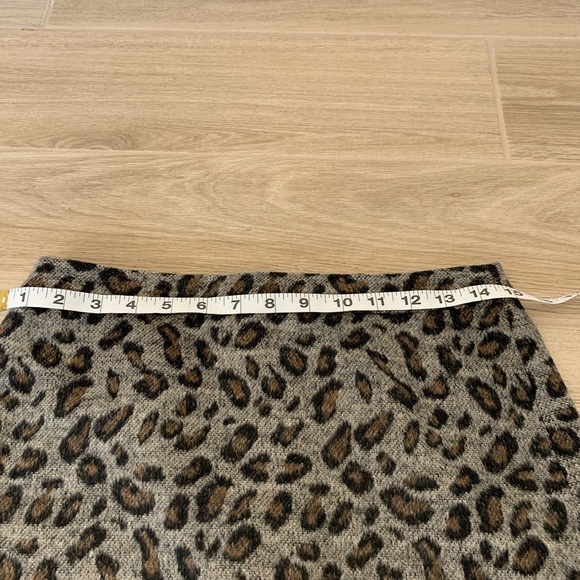 Ann Taylor Loft Animal Print Shift Skirt - Picture 6 of 8